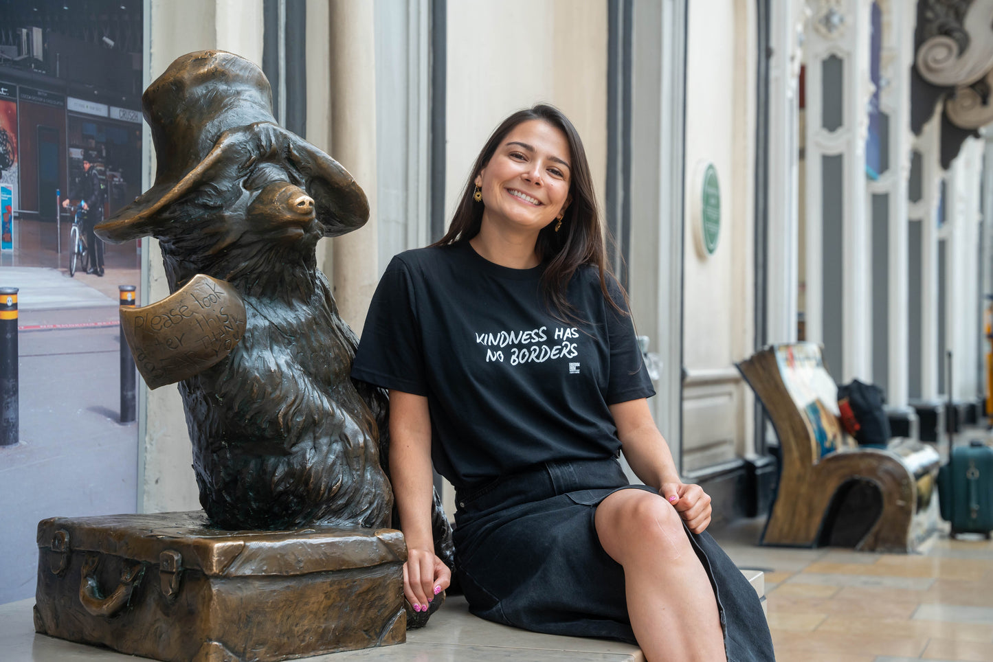 Kindness has no borders T-Shirt - Black